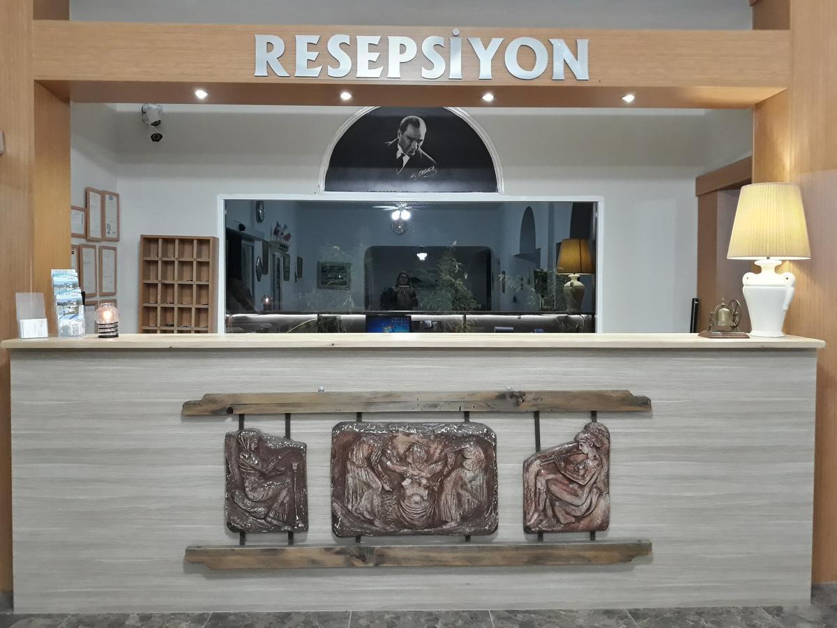 Mini Star Hotel Битез Экстерьер фото
