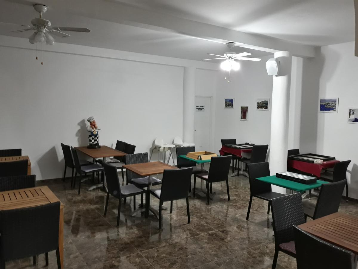 Mini Star Hotel Битез Экстерьер фото