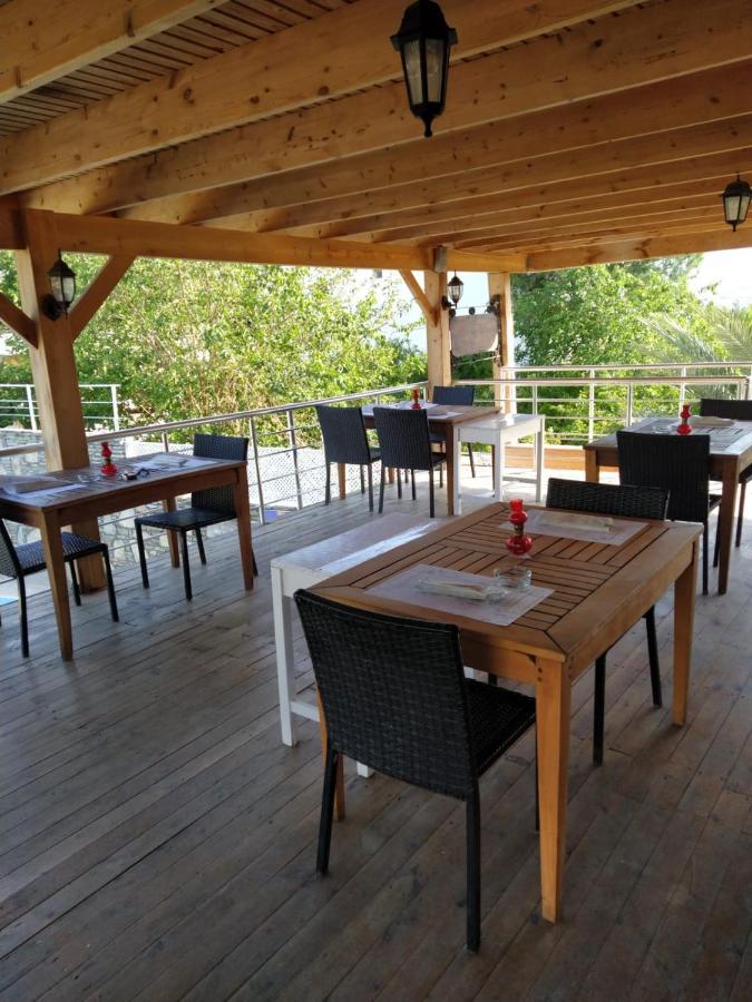 Mini Star Hotel Битез Экстерьер фото