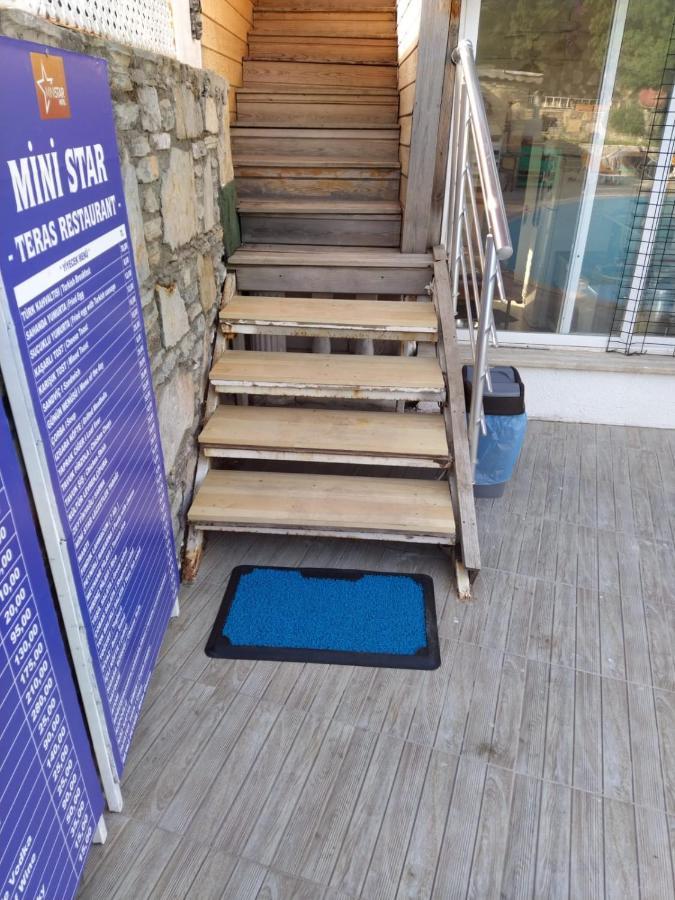 Mini Star Hotel Битез Экстерьер фото